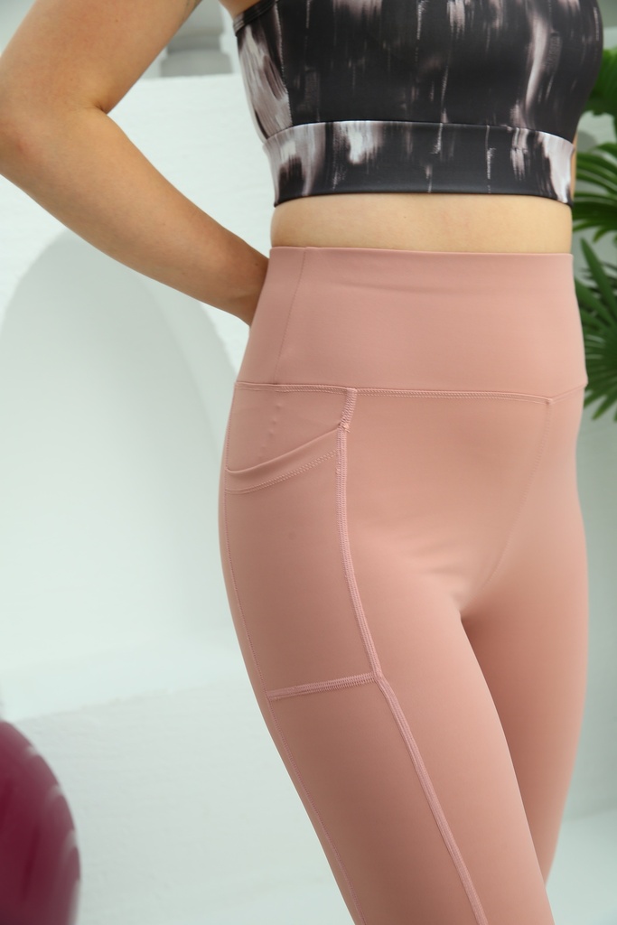 YOGO Pants Modern Leggings 